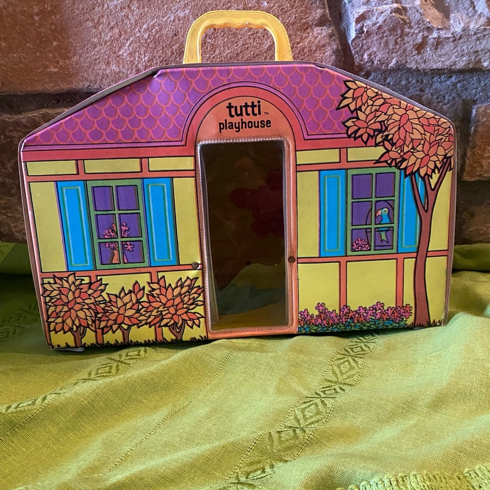 Vintage Tutti and Todd Playhouse - Barbie’s Little Sister